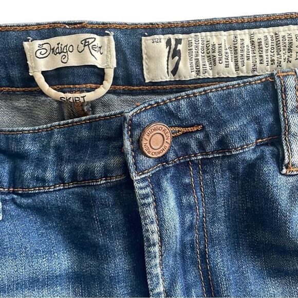 Indigo Rein Blue Denim Distressed High Waist Mini Skirt | 15 - Picture 3 of 4